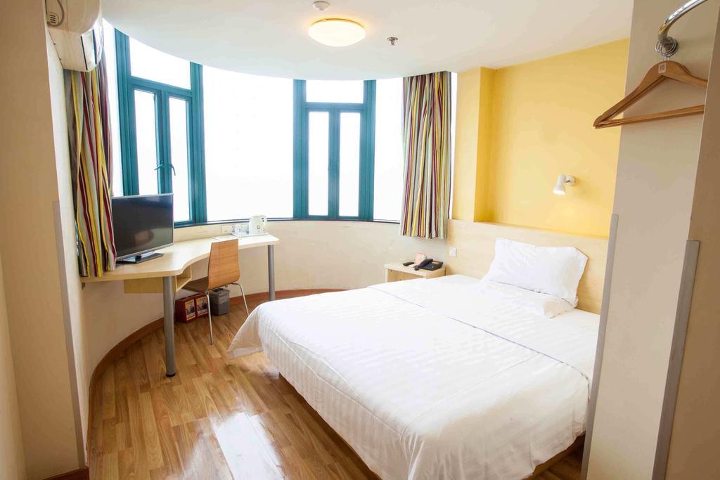 7Days Inn Guiyang Posts And Telecommunications Building 部屋 写真