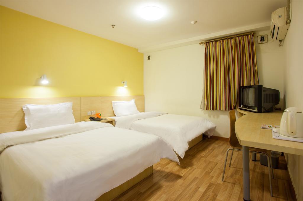7Days Inn Guiyang Posts And Telecommunications Building エクステリア 写真